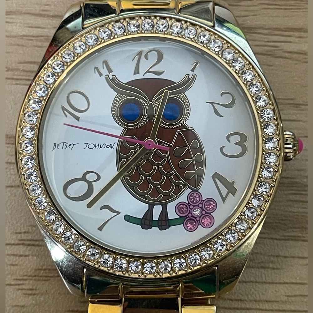 Betsy Johnson Owl Watch